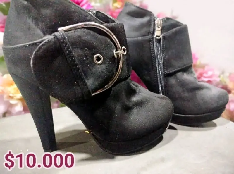Botines negros con brillo y cierre - 2
