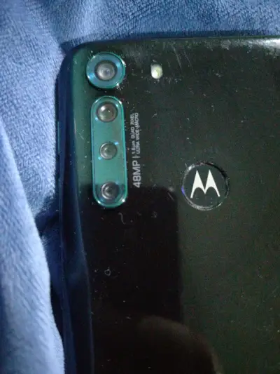 Smartphone Motorola One fusión - miniatura 3