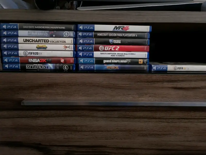 Colección de videojuegos PS4