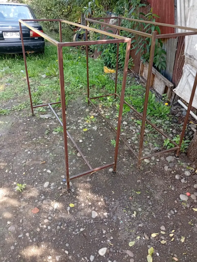 Colgadores para local de ropa - 2