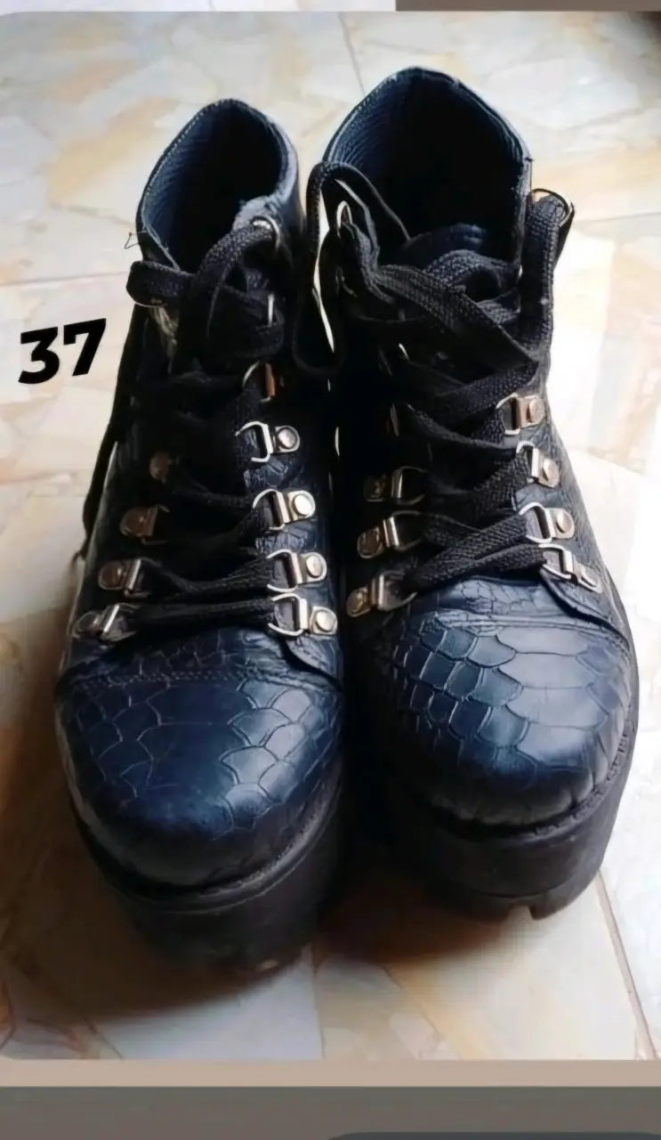 Botines de plataforma negros - 2
