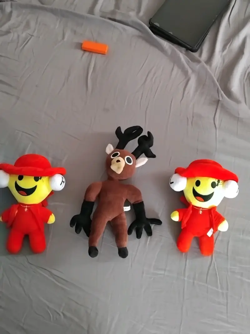 Peluches divertidos y coloridos - 3