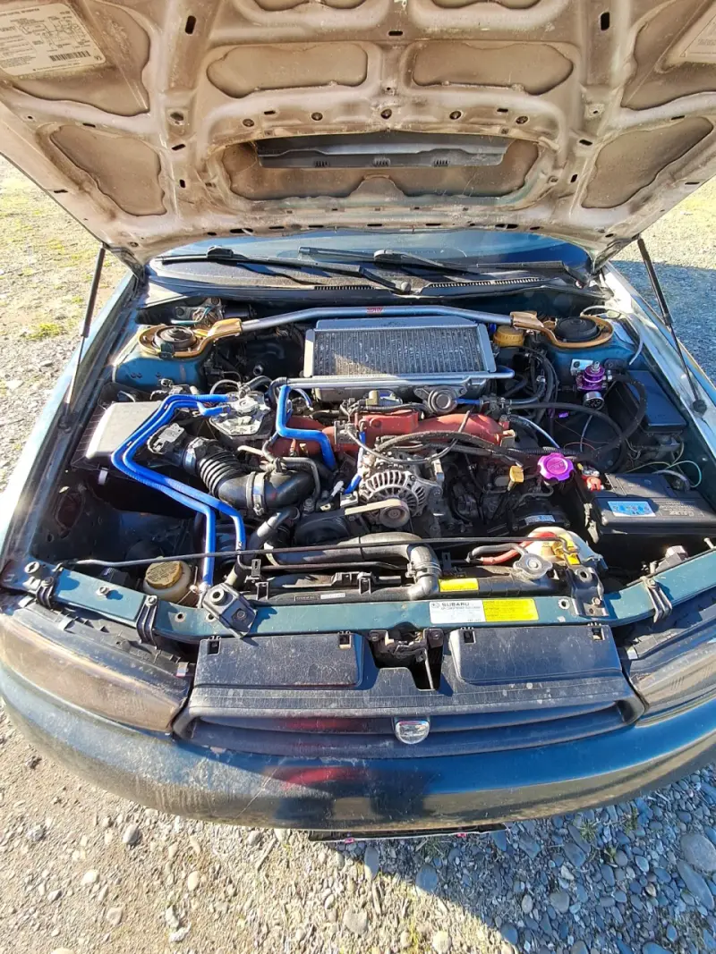 Se vende o permuta Subaru Legacy SW swap wrx 2.0 - 4