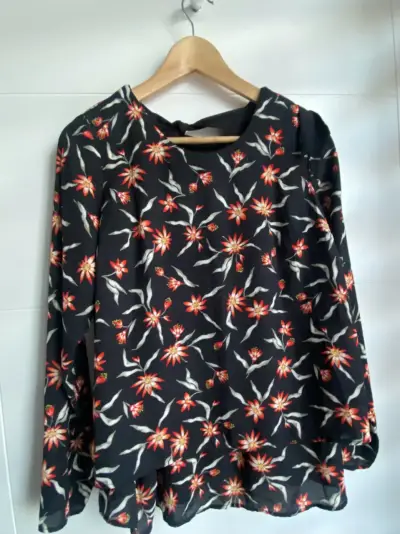 Blusa maternidad estampada - miniatura 2