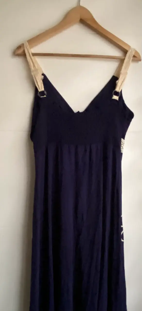 Vestido azul con bordado beige - 6