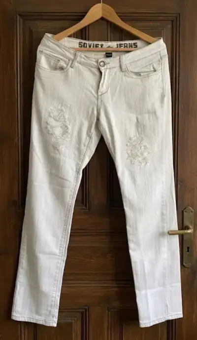 Jeans blancos desgastados mujer - miniatura 4