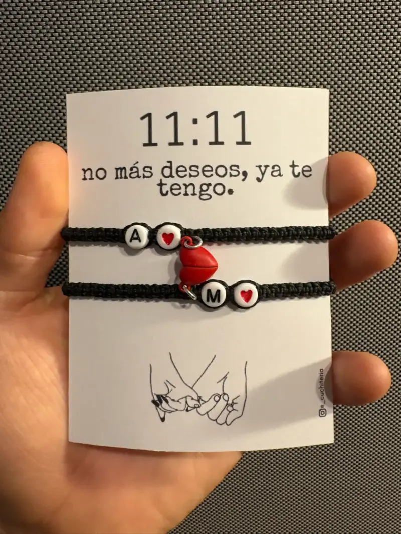 Pulseras de pareja personalizadas - 1