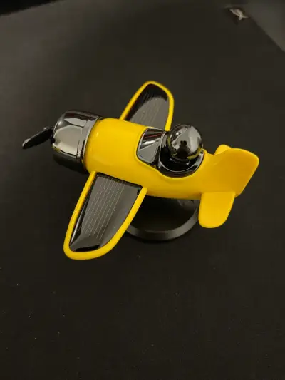Adorno avion para auto - miniatura 2