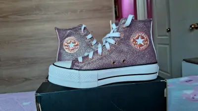 Zapatillas glitter rosado Converse - miniatura 1