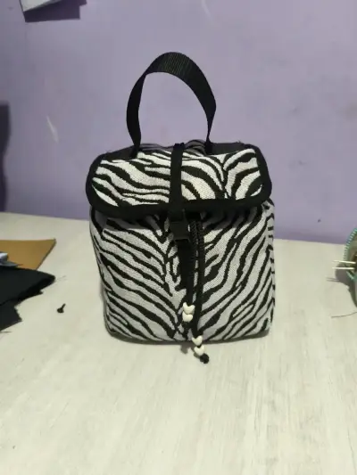 Mochila estampado cebra - miniatura 2
