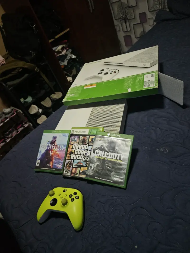 Consola Xbox One con juegos