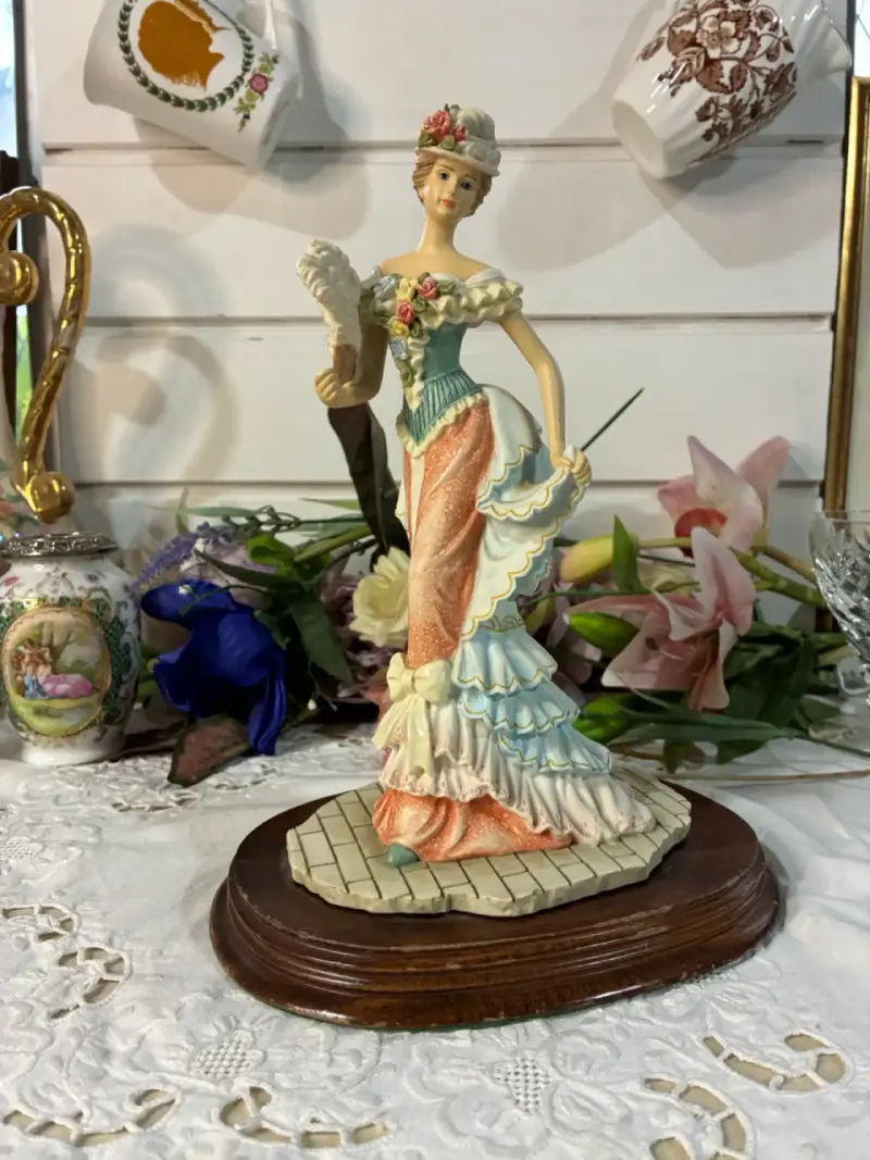 Figura decorativa vintage dama - 5