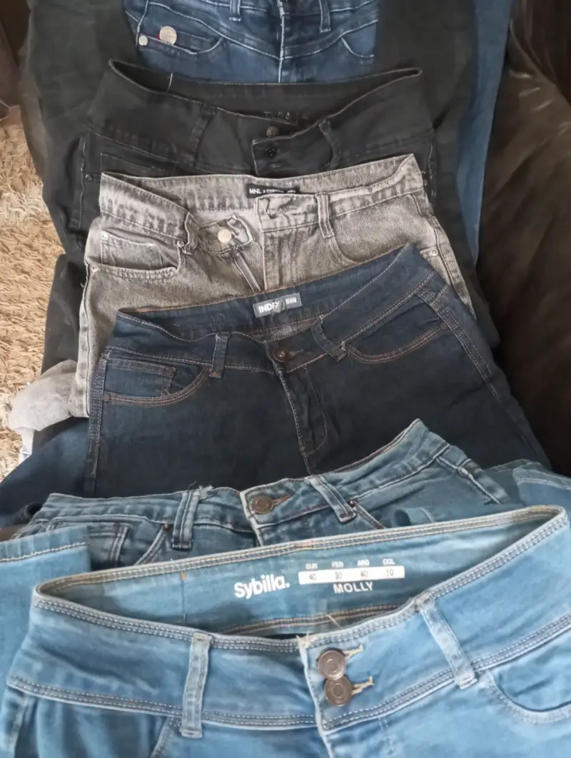 Lote de jeans variados - 2