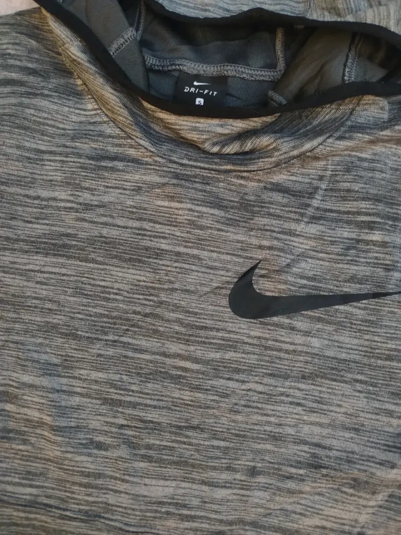 Polerón Nike gris con capucha - 2