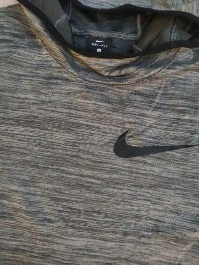 Polerón Nike gris con capucha - miniatura 2