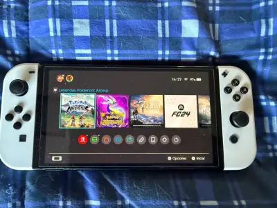 Nintendo Switch OLED Blanca – Pack Completo + Jueg - miniatura 1