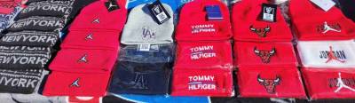 Gorros de invierno variados - miniatura 1