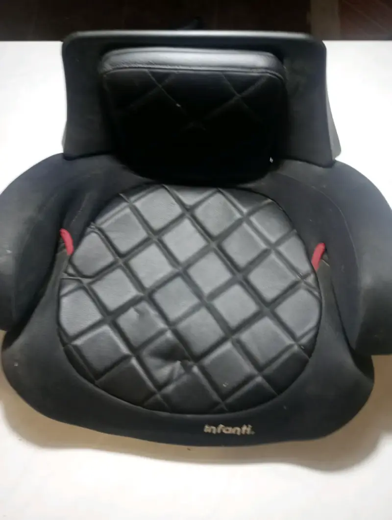Asiento alzador Infanti negro