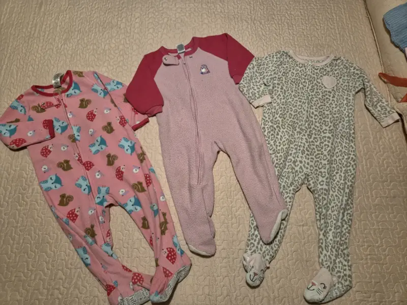 Pijamas infantiles variados - 2