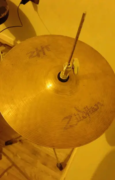 Platillo Zildjian ZHT  hit hat - miniatura 2
