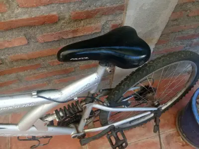Bicicleta montaña azul y gris, avalanche - miniatura 5