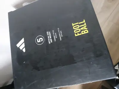 Balón de fútbol Adidas nuevo - miniatura 2
