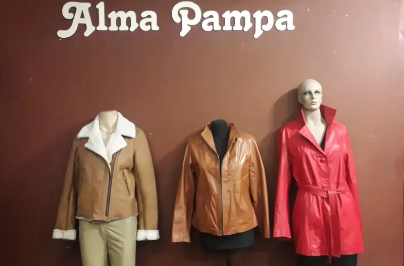 Chaqueta de cuero negra - 2