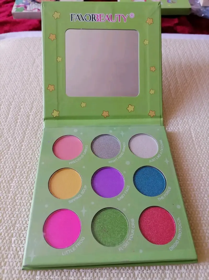 Paleta de Sombras FavorBeauty - 1