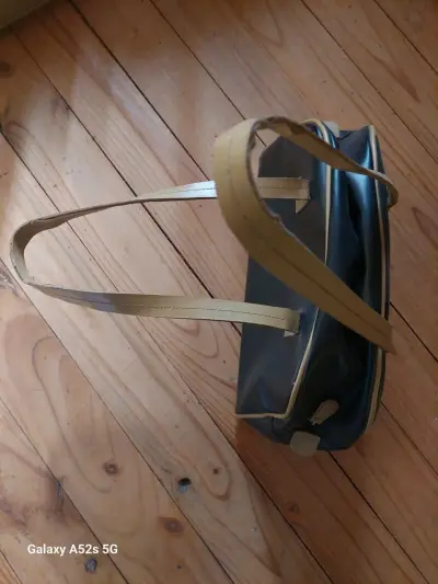 Bolso negro Basement - miniatura 5