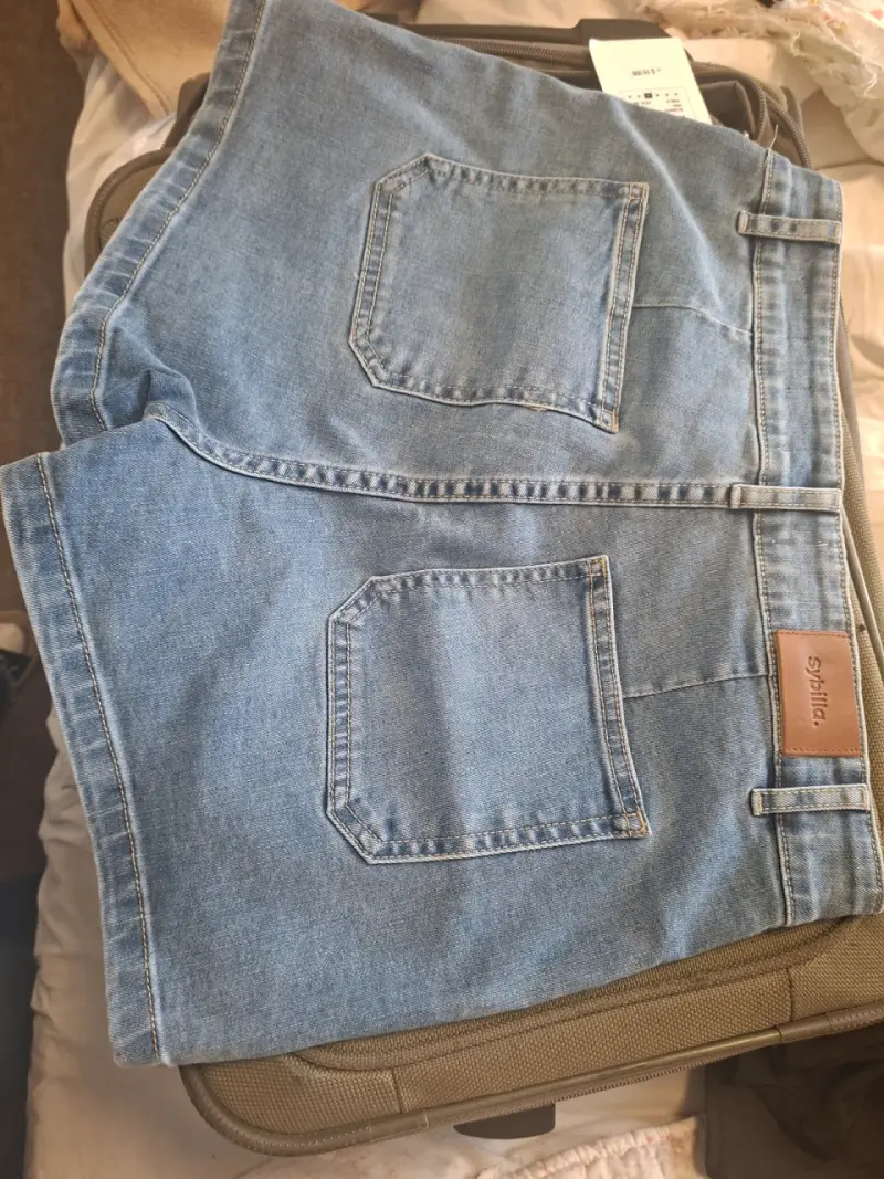 Shorts de mezclilla azul claro - 2
