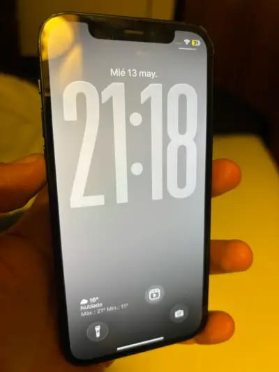 iPhone 12 de 128GB - miniatura 1