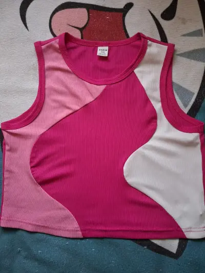 Polera sin mangas rosa Shein - miniatura 1