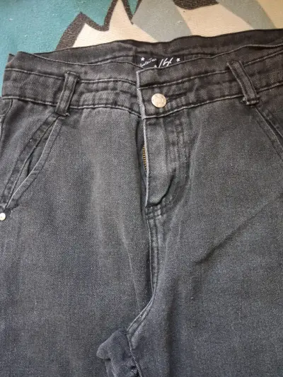 Jeans negros casuales - miniatura 2