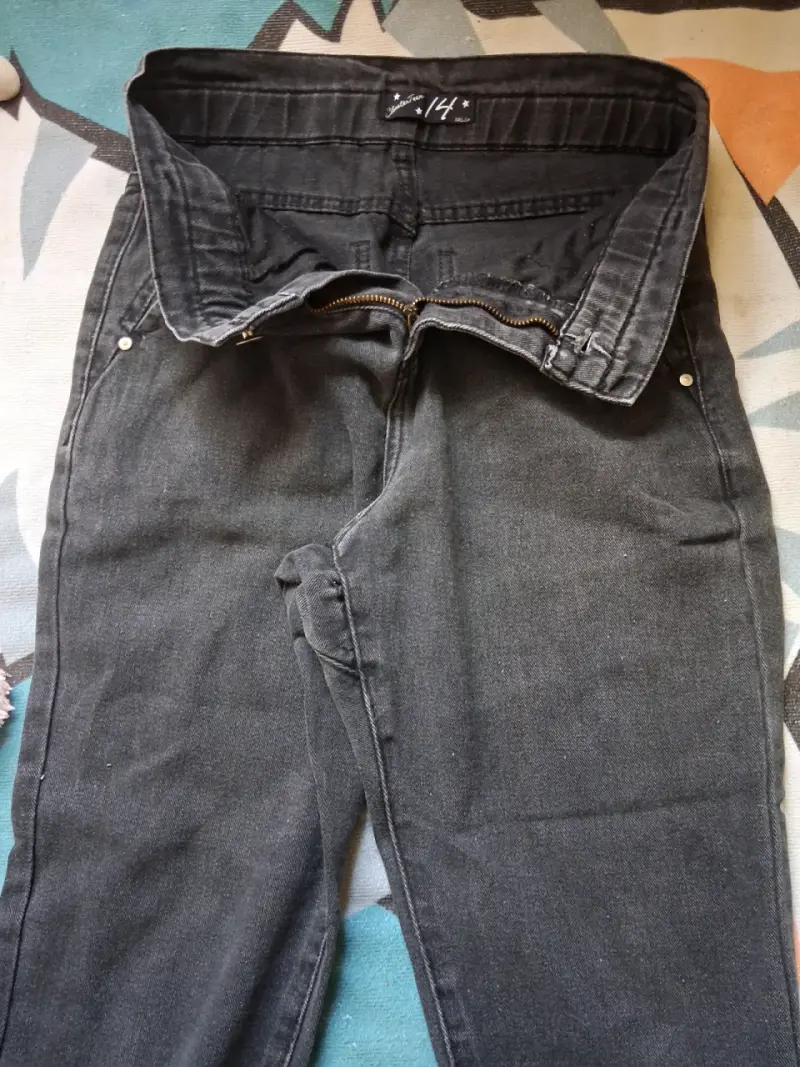 Jeans negros casuales - 3