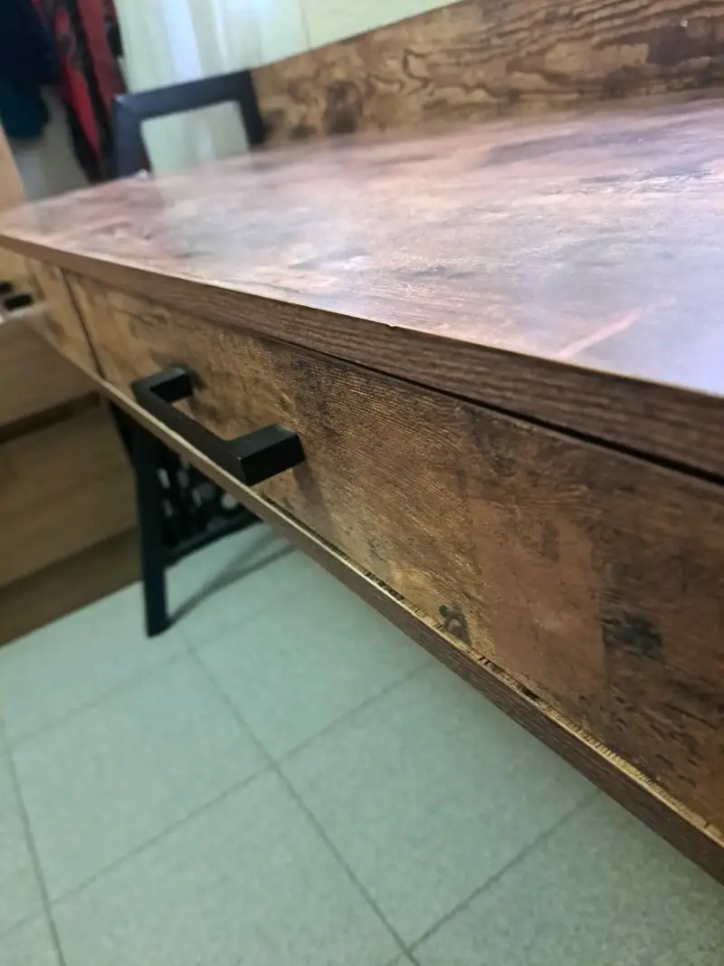 Escritorio - 2
