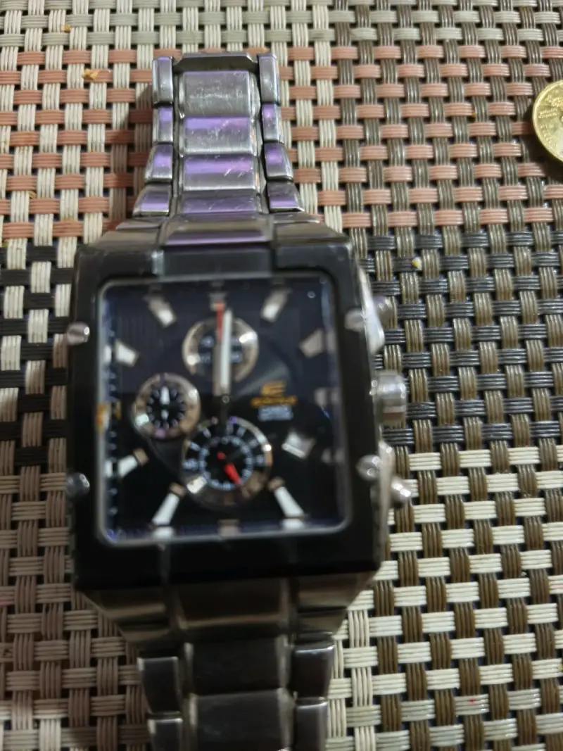 Reloj cronógrafo metálico - 2