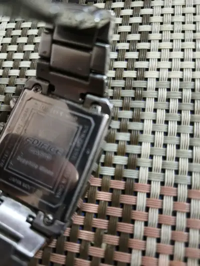 Reloj cronógrafo metálico - miniatura 5