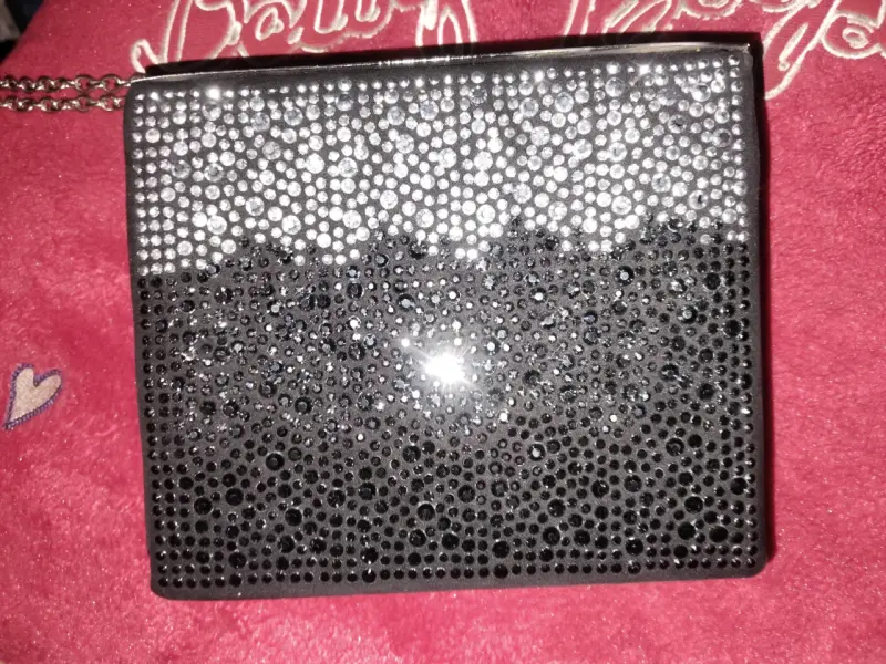 Cartera  pequeña de mano - 2
