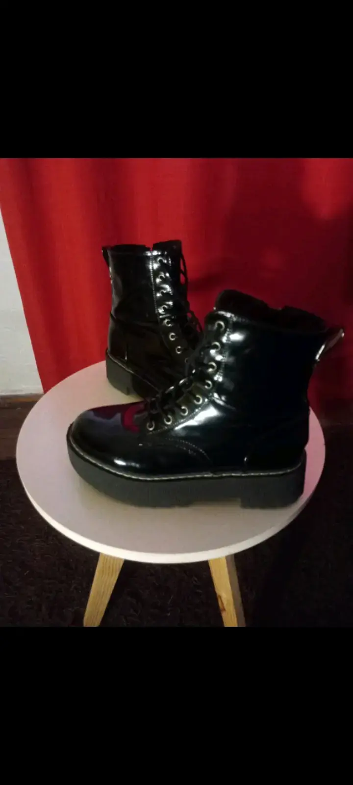 Botas negras de charol - 3