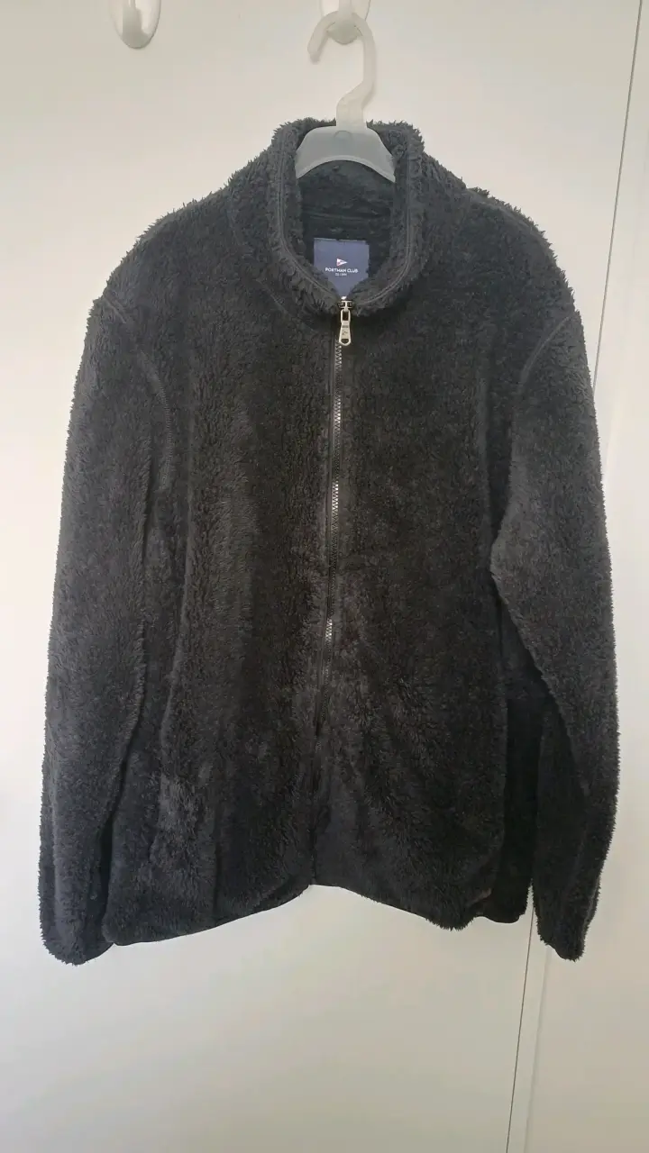 Chaqueta de polar negra con cierre - 2