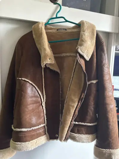 Chaqueta de cuero marrón con forro - miniatura 1