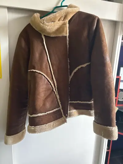 Chaqueta de cuero marrón con forro - miniatura 3