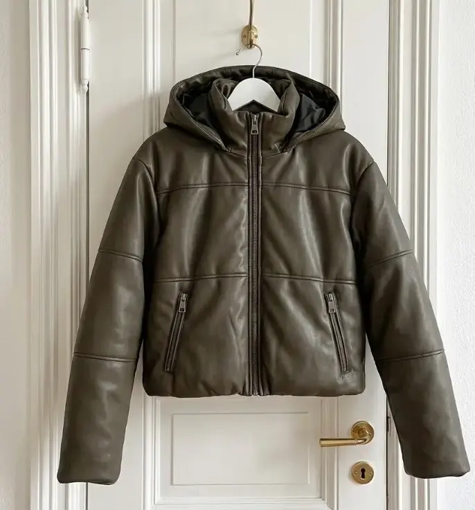 Chaqueta de cuero marca Americanino - 2