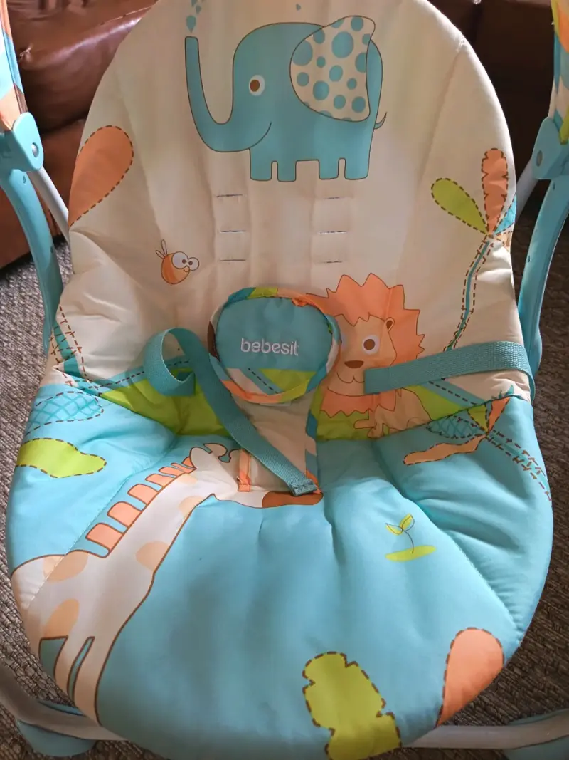 Silla mecedora para bebé - 1