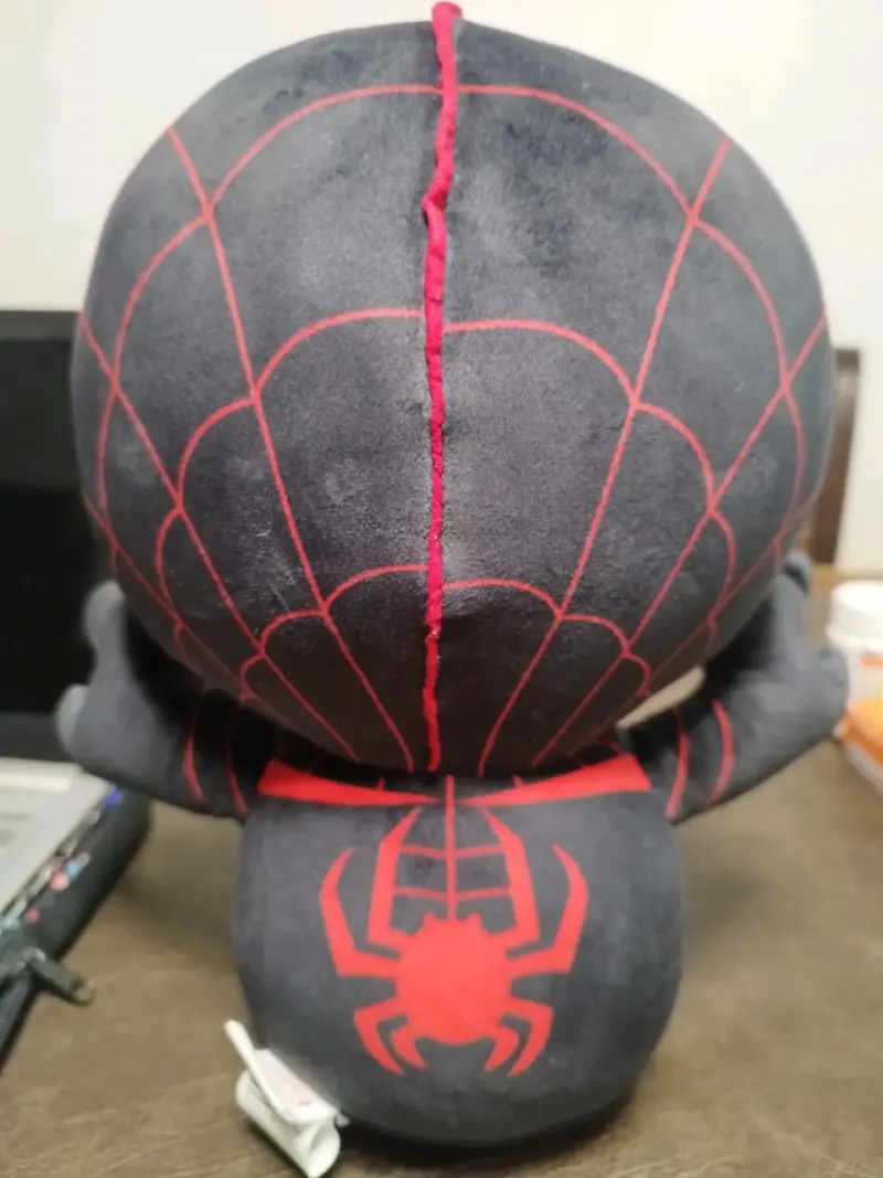 Peluche Spider-Man Miles Morales. - 2