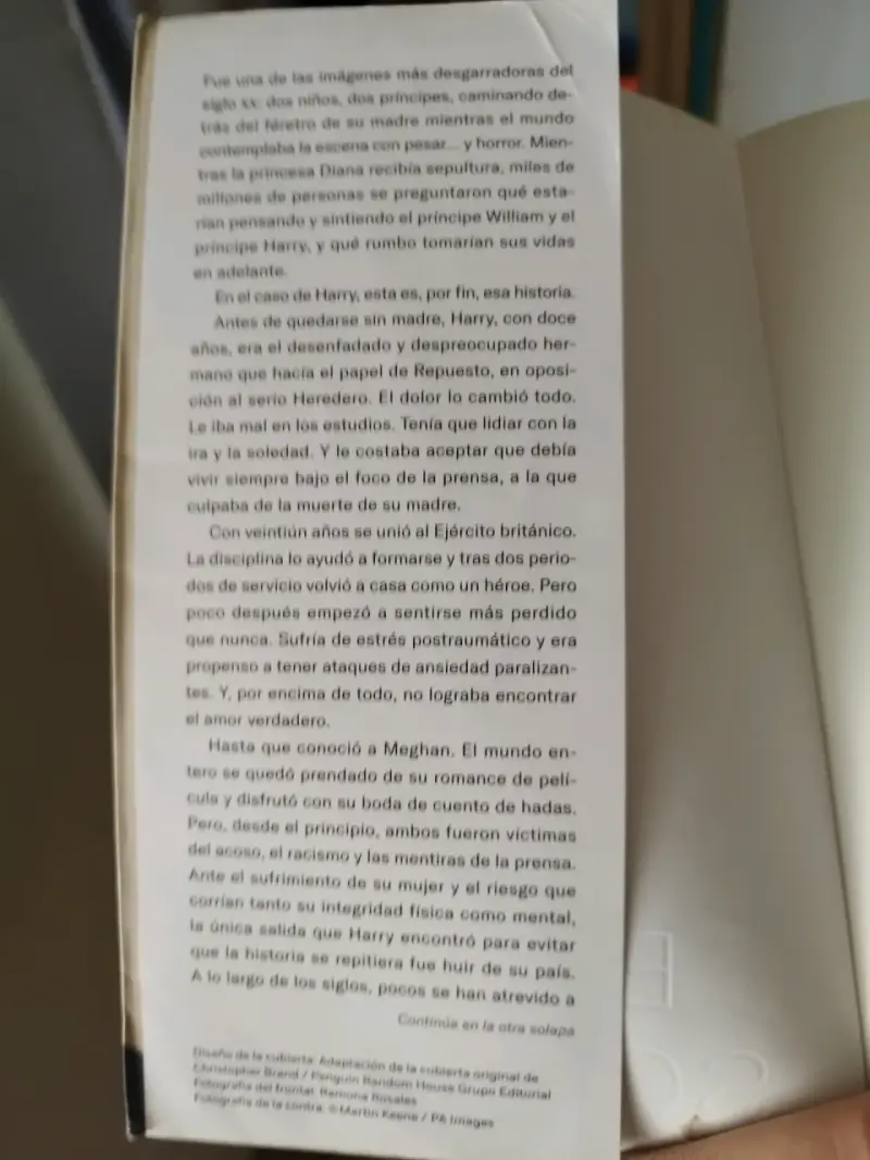 Libro 'En la Sombra' Príncipe Harry - 3