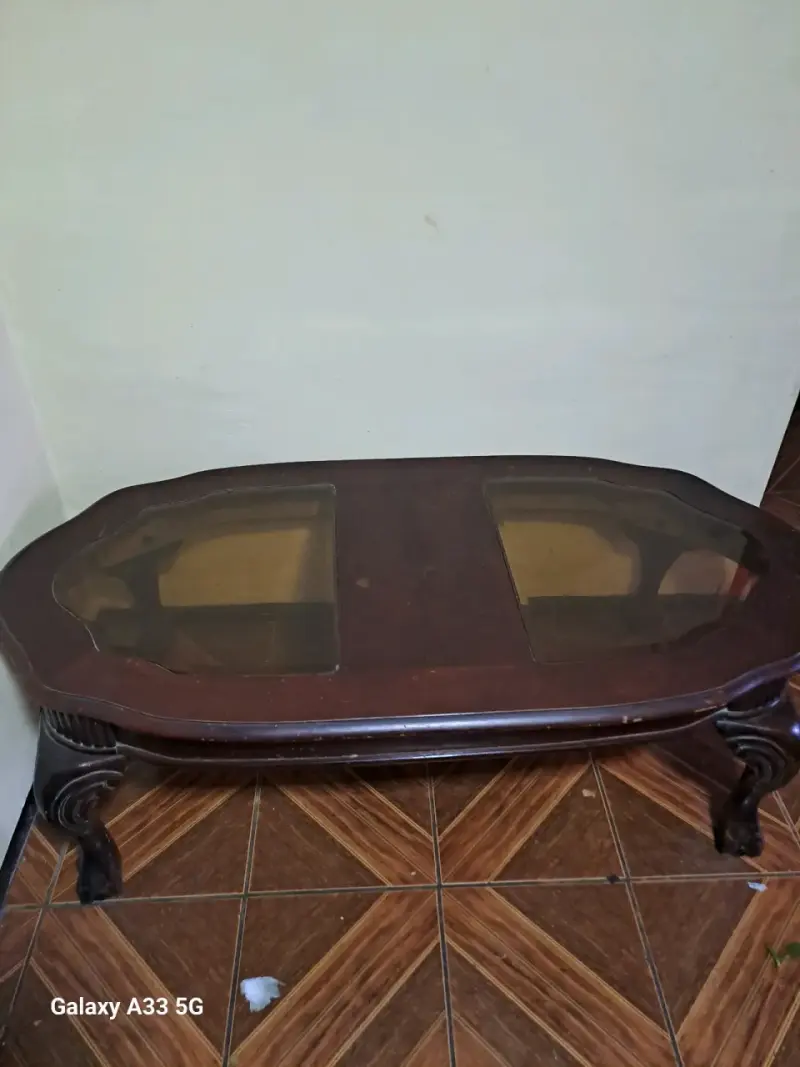 Mesa de centro de vidrio - 1