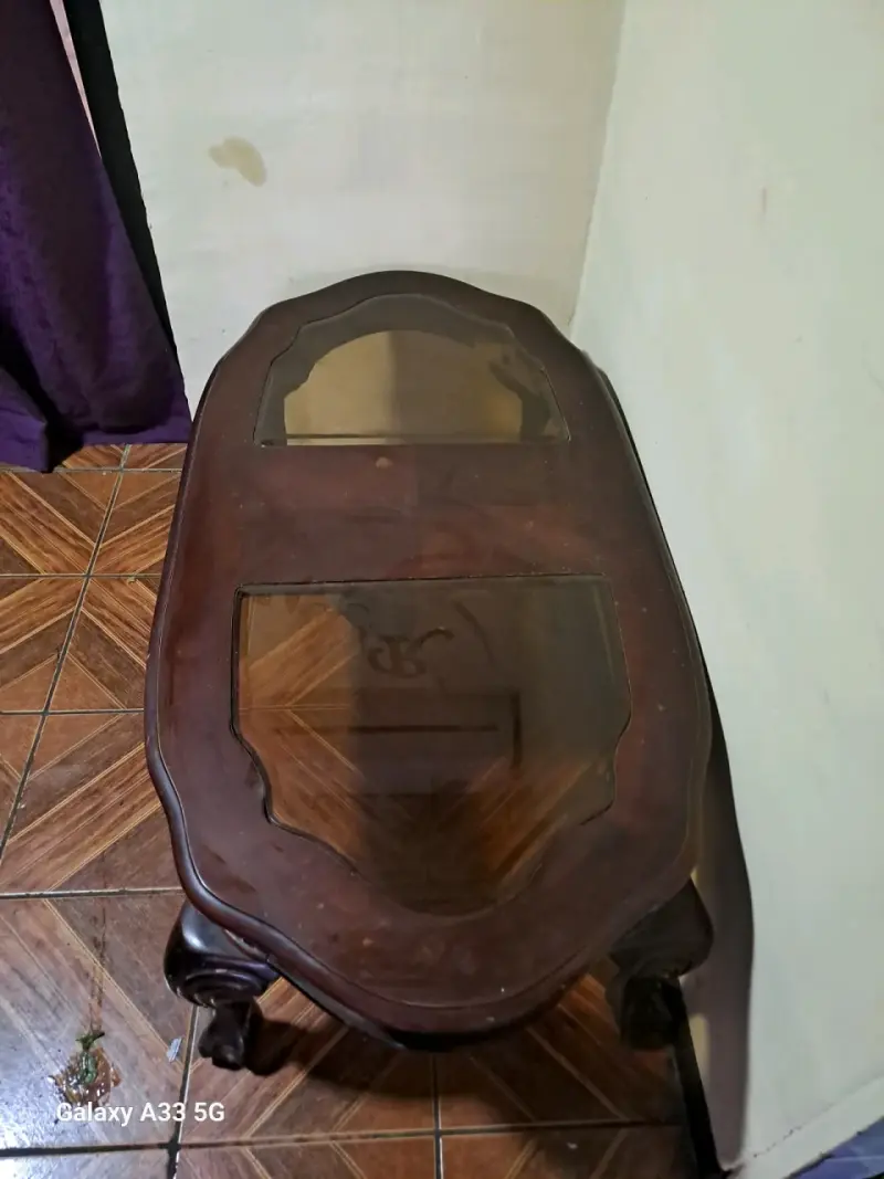 Mesa de centro de vidrio - 2