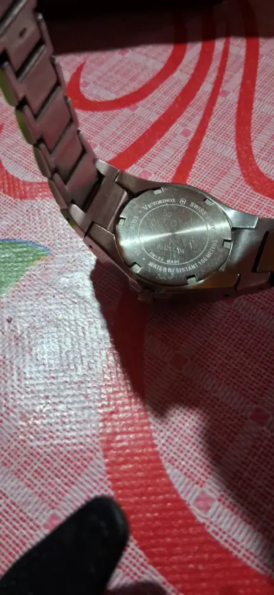 Reloj victorinox - miniatura 3