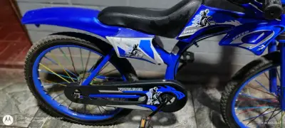 Bicicleta infantil azul - miniatura 5